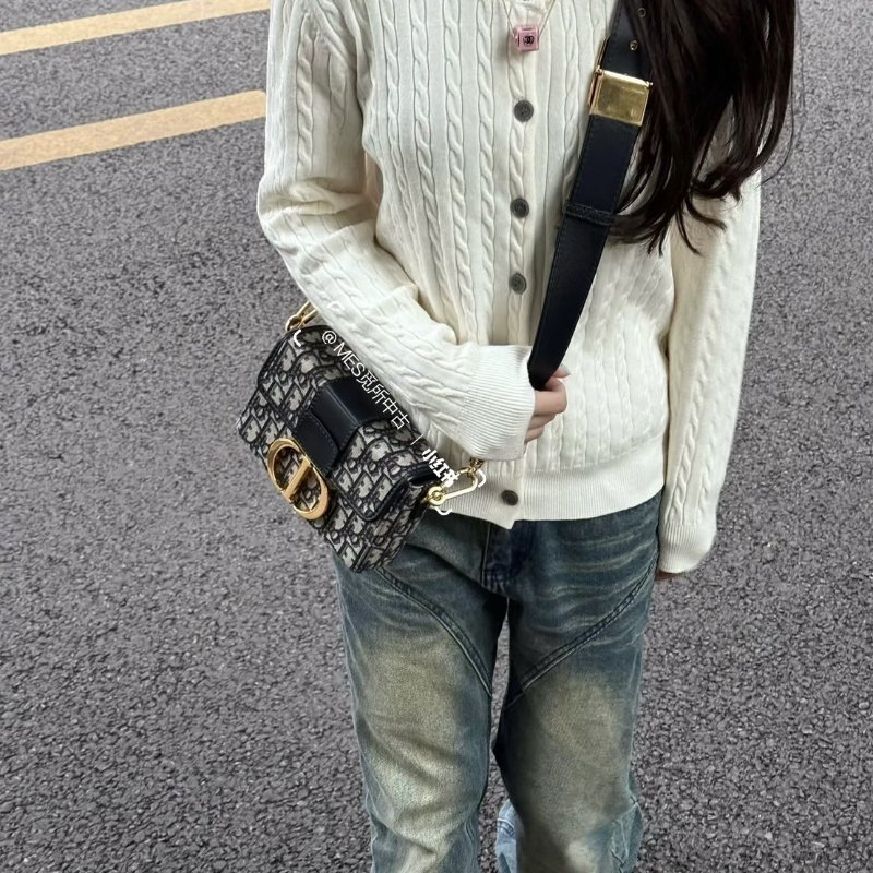 （絕版品！甜售分享☺️）🏷️Dior 迪奧．30 Montaigne 蒙田 Mini Box 已絕版-24