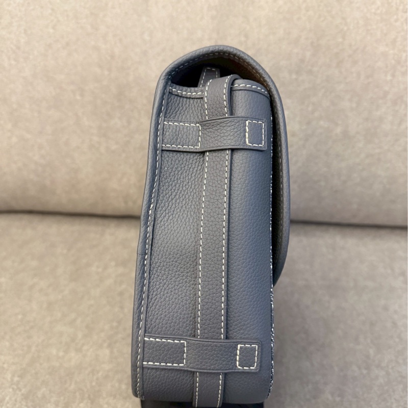 GOYARD灰色郵差包中號-4