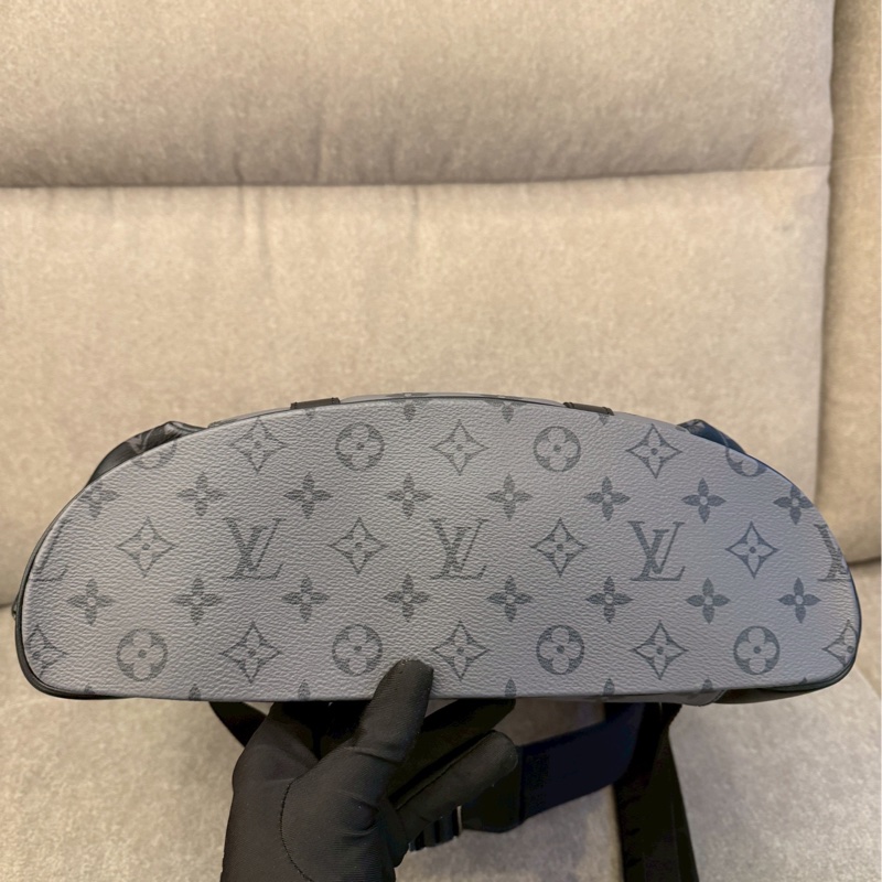 LV黑老花後背包MM-4