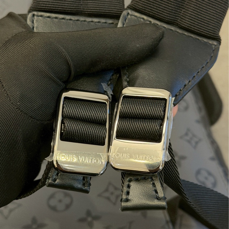 LV黑老花後背包MM-6