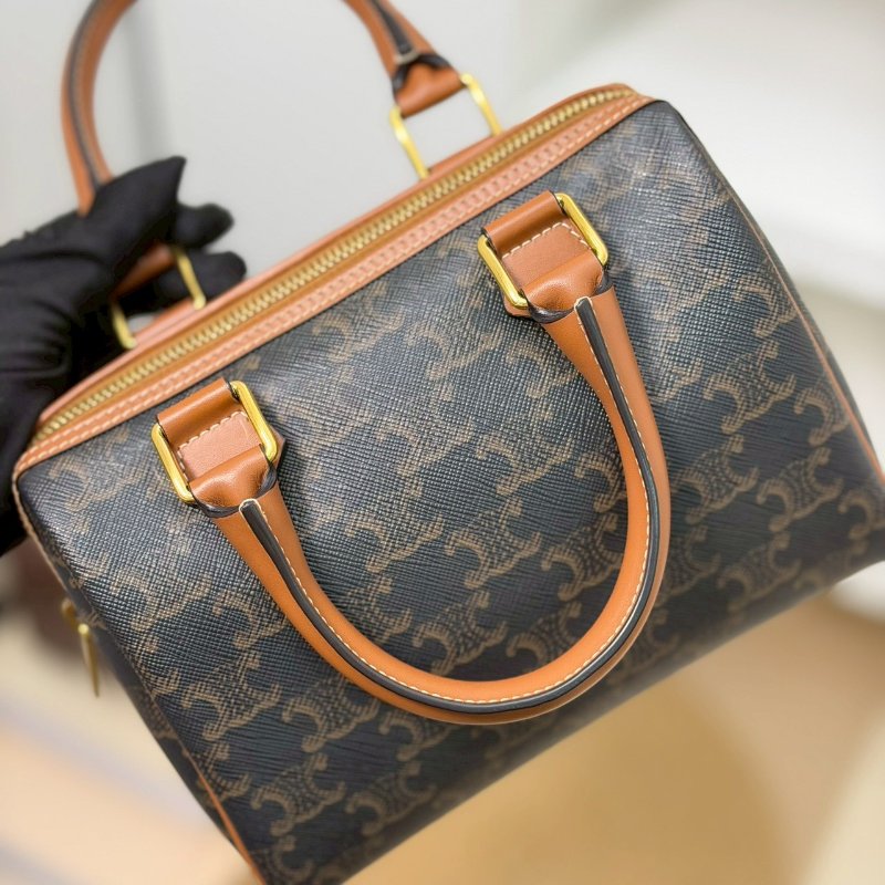 (全新離櫃品✨)🏷️Celine 瑟琳.Boston 老花波士頓-15