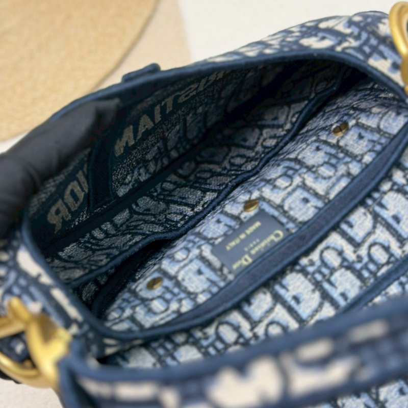 （櫃上半價帶走🫶🏻）🏷️Dior 迪奧．Saddle 刺繡緹花馬鞍包 中號-20