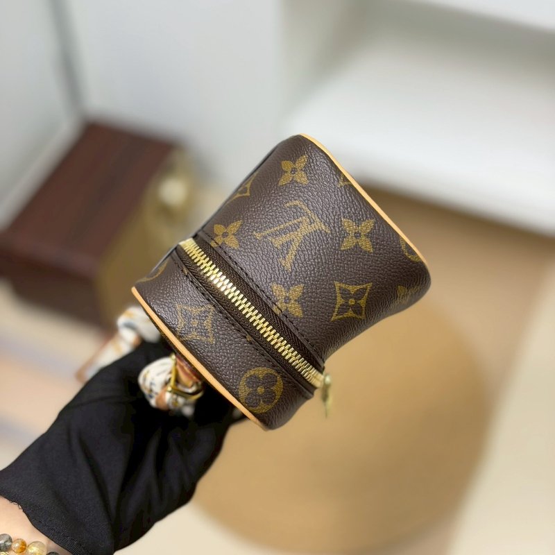 🏷️LV 路易威登．Nice Nano 化妝包 M44936/客人寄賣-3