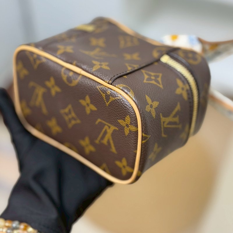🏷️LV 路易威登．Nice Nano 化妝包 M44936/客人寄賣-7