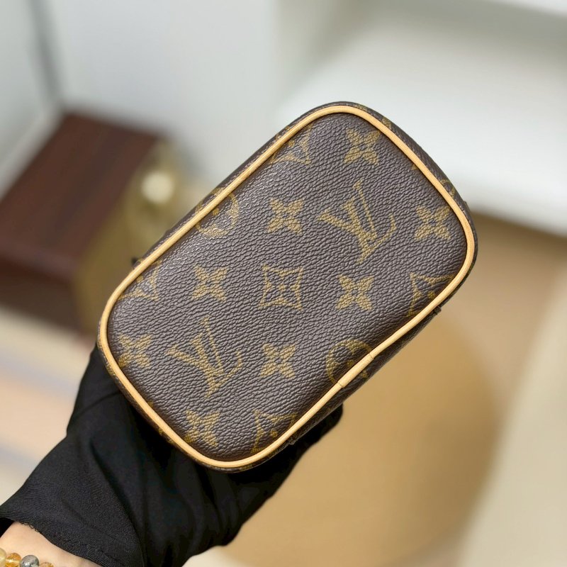 🏷️LV 路易威登．Nice Nano 化妝包 M44936/客人寄賣-12