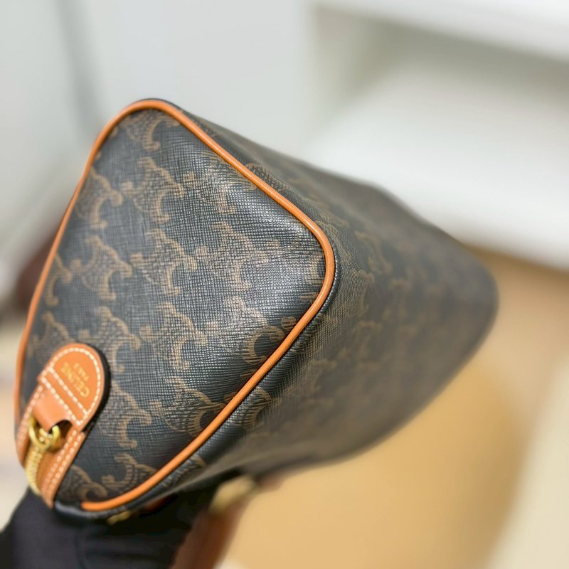 （全新離櫃品✨）🏷️Celine 瑟琳．Boston 老花波士頓 新款D扣-4