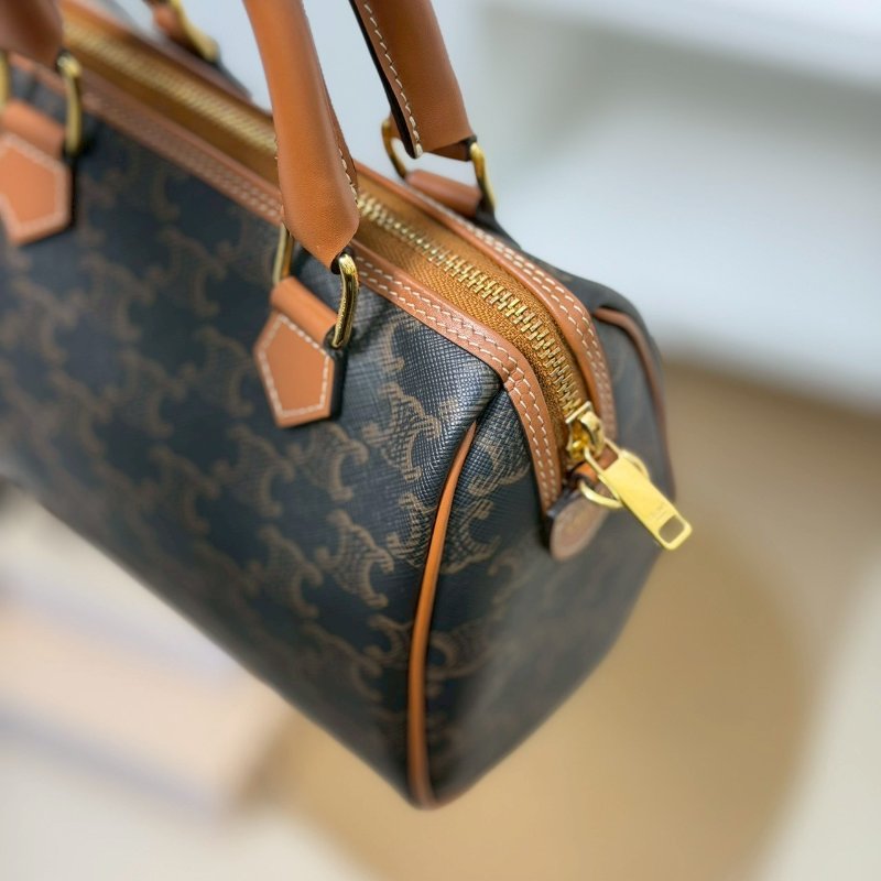 （全新離櫃品✨）🏷️Celine 瑟琳．Boston 老花波士頓 新款D扣-9