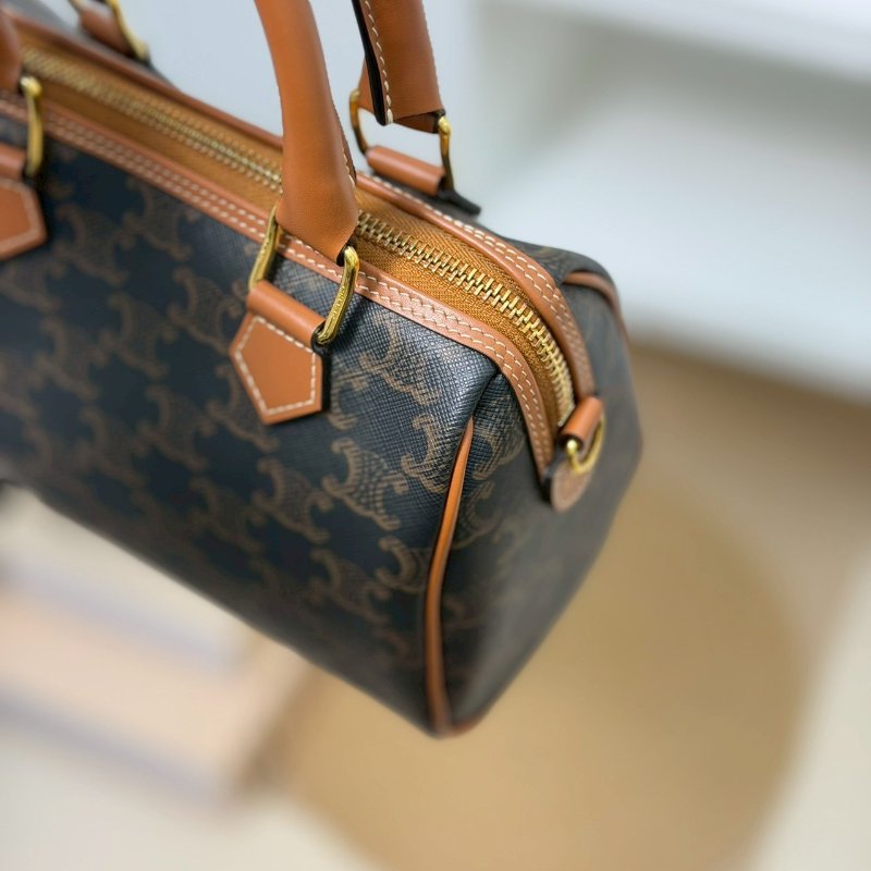 （全新離櫃品✨）🏷️Celine 瑟琳．Boston 老花波士頓 新款D扣-11