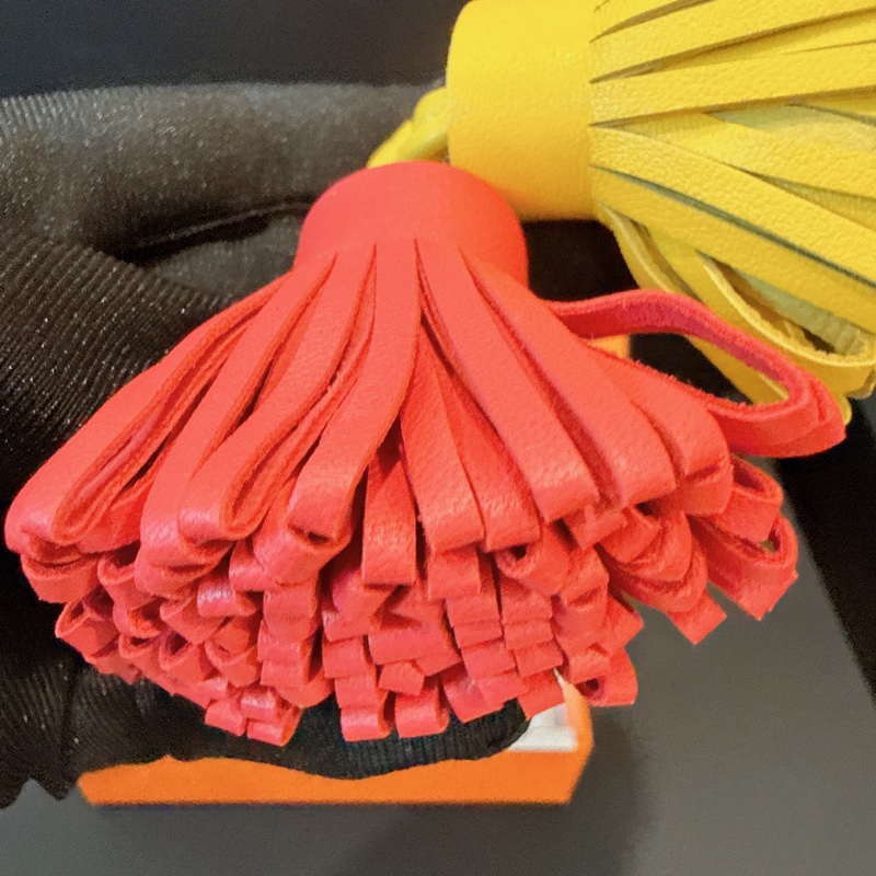 HERMES ✨Carmen Uno-Dos雙色流蘇鑰匙釦鑰匙圈包掛吊飾-6