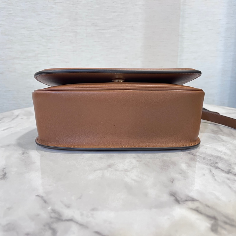 Gucci 棕色牛皮Blondie小號金釦下蓋磁釦肩斜背包-2