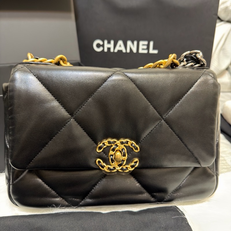 香奈兒19口蓋包/經典黑金 日本🇯🇵機場購證-5