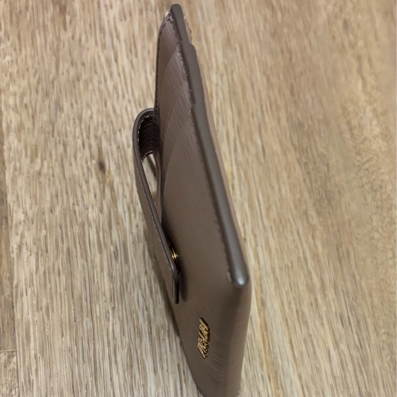 PRADA金字logo水波紋牛皮卡片零錢包-2