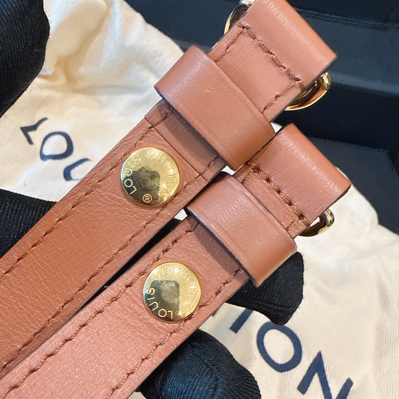 未拆膜✨Louis Vuitton✨Lv達芙尼Dauphine單肩包斜背包芯片款 小號-37