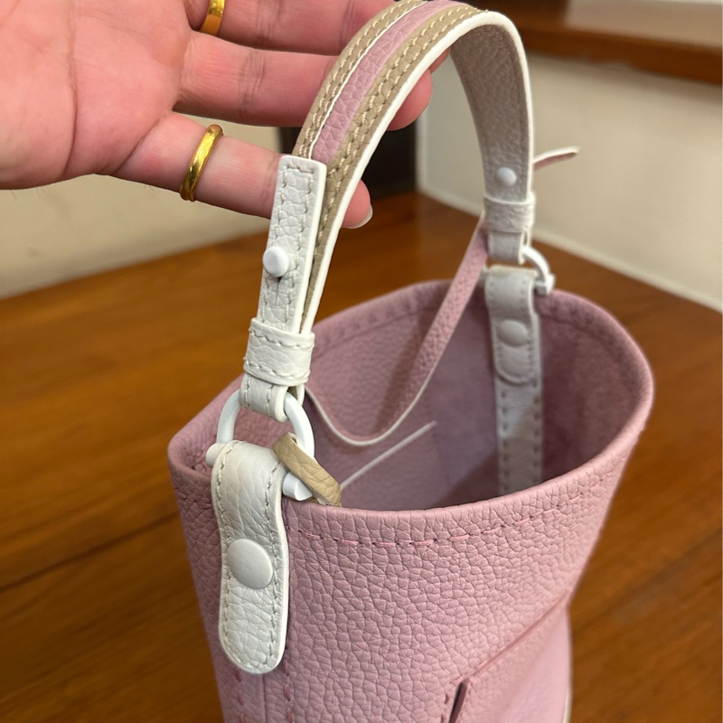 DELVAUX 暗粉皮革白邊手提水桶包 超美-5