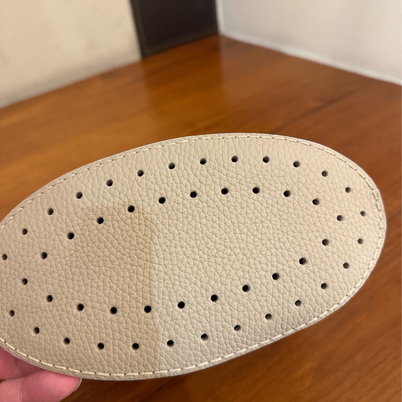 DELVAUX 暗粉皮革白邊手提水桶包 超美-15