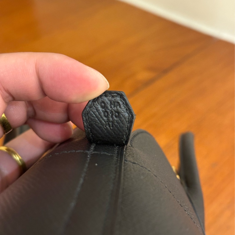 HERMES 黑金釦BOLIDE25 手提兩用包 超級夯尺寸-10