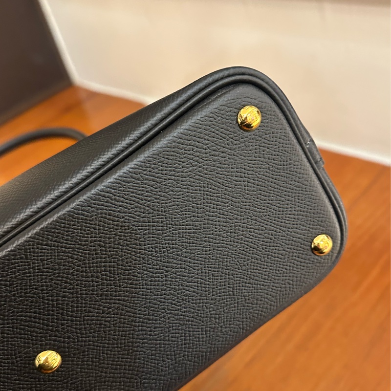 HERMES 黑金釦BOLIDE25 手提兩用包 超級夯尺寸-14