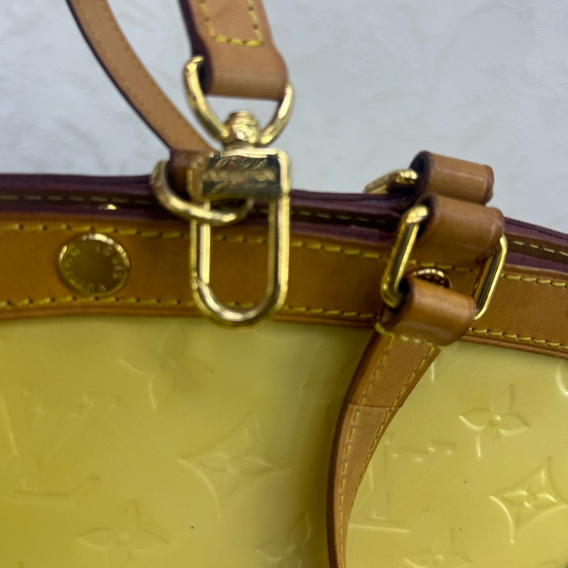 Louis Vuitton Brea Handbag-9