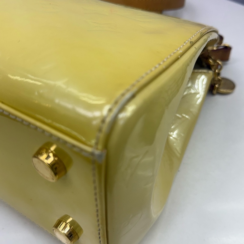 Louis Vuitton Brea Handbag-12