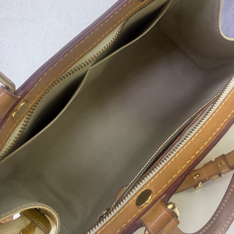 Louis Vuitton Brea Handbag-18