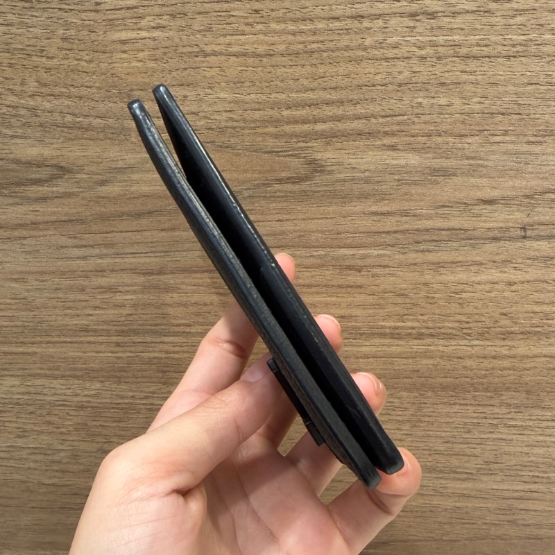 LV 黑色牛皮對開卡包-7