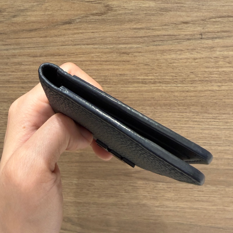 LV 黑色牛皮對開卡包-12