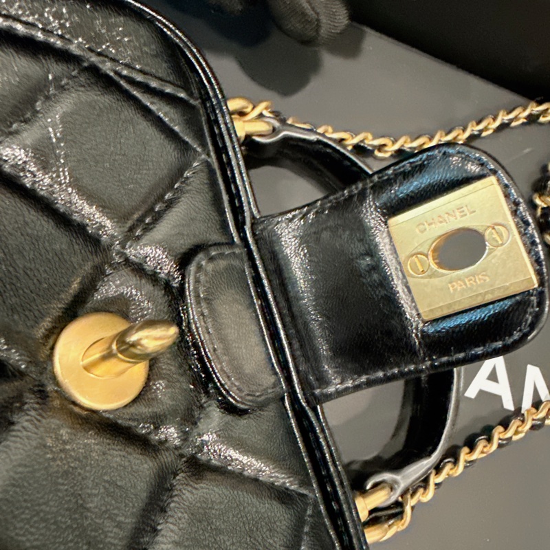 CHANEL✨2024A 菱格紋皮穿鏈手提包醫生包mini 芯片-28
