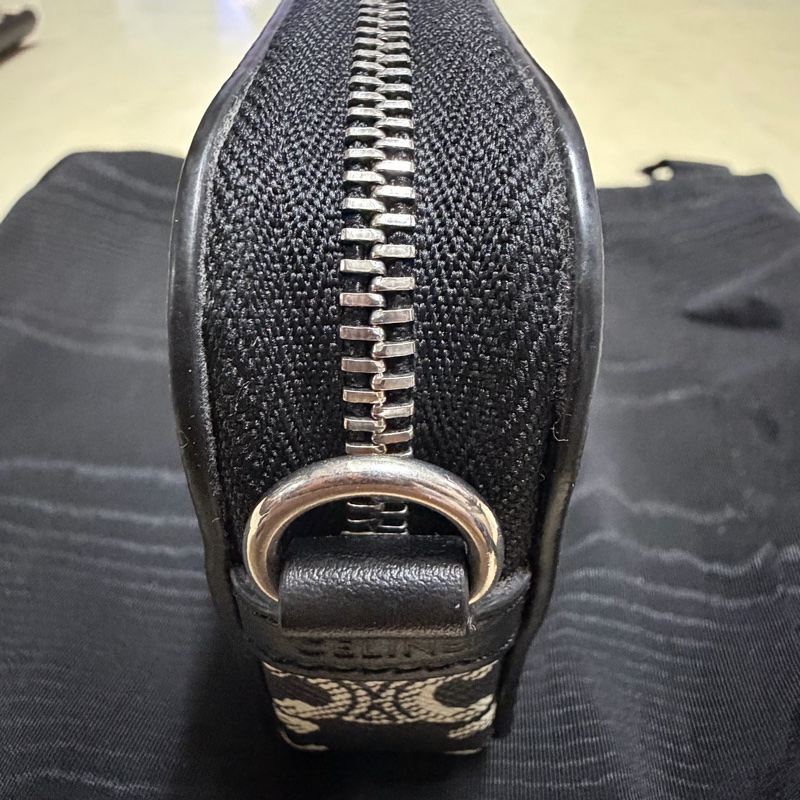 Celine 迷你手機包-15