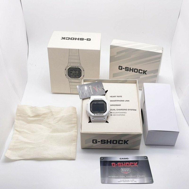 卡西歐 G-SHOCK GSQUAD 5600 系列 DWH56007JR 男士電子錶，黑色/白色配色，樹脂錶殼-2
