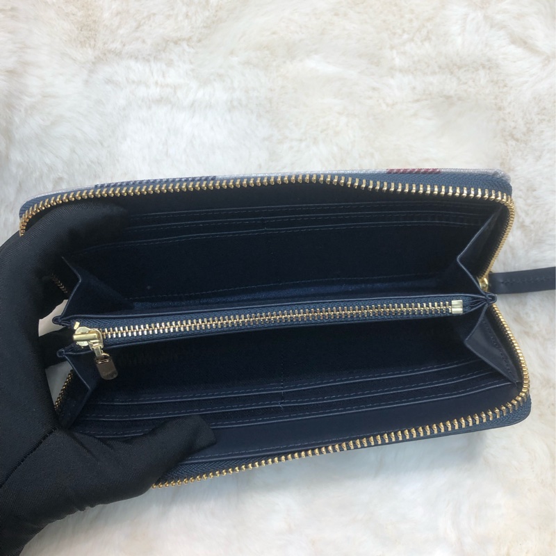 Burberry Blue Label 格仔拼藍色拉鍊長銀包 XB516-6