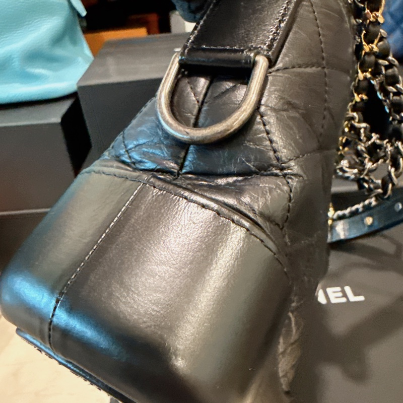 Chanel✨香奈兒流浪包 黑色小號 26開-12