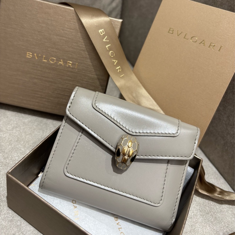 【✨大全配 專櫃購入$24600🇹🇼】  Bvlgari Serpenti Forever 系列 三折短夾-1