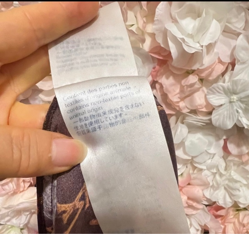 Lv真絲套裝34碼-8