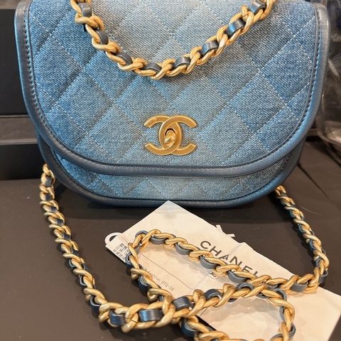 近全新🍀Chanel✨2024s牛仔丹寧郵差包馬鞍包 台灣購證