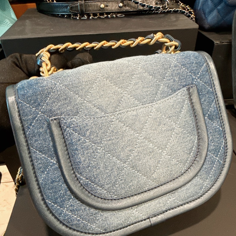 近全新🍀Chanel✨2024s牛仔丹寧郵差包馬鞍包 台灣購證-6