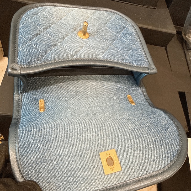 近全新🍀Chanel✨2024s牛仔丹寧郵差包馬鞍包 台灣購證-19