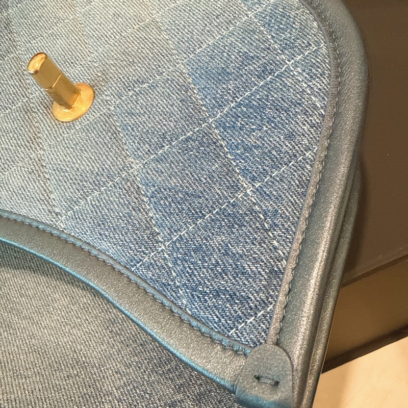 近全新🍀Chanel✨2024s牛仔丹寧郵差包馬鞍包 台灣購證-21