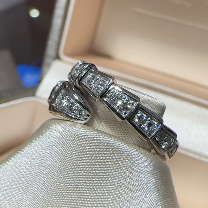 Bvlgari宝格丽 Serpenti viper系列白金满钻蛇戒-5