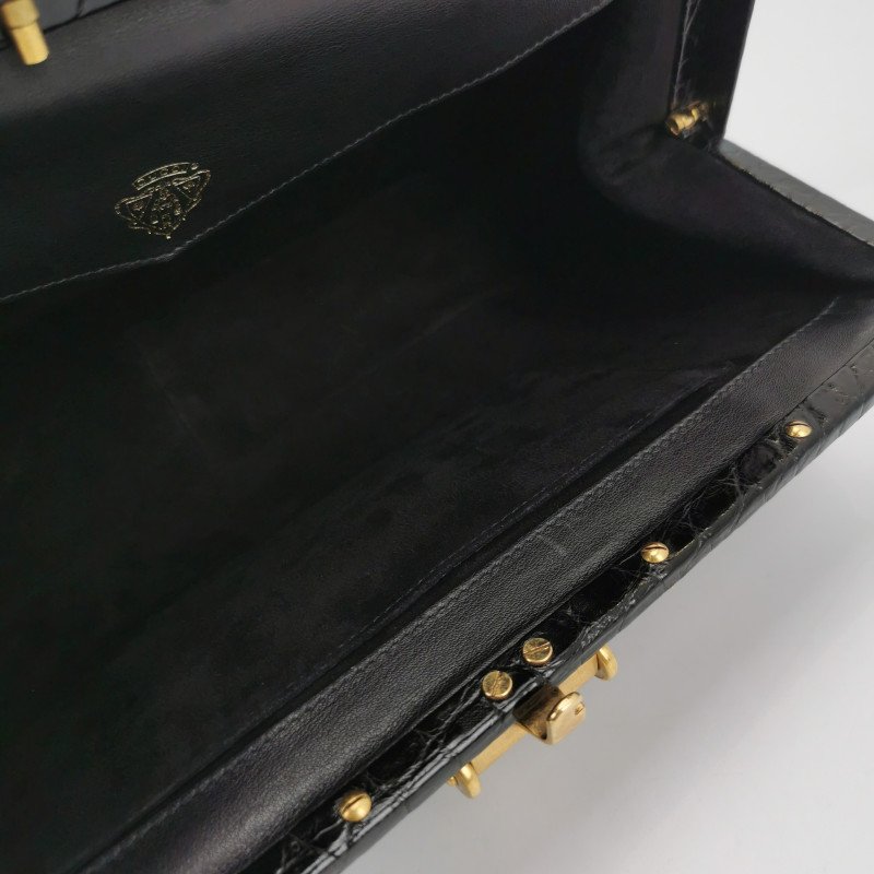 Gucci鱷魚皮純色壓紋字母ogo金屬扣手提包-6