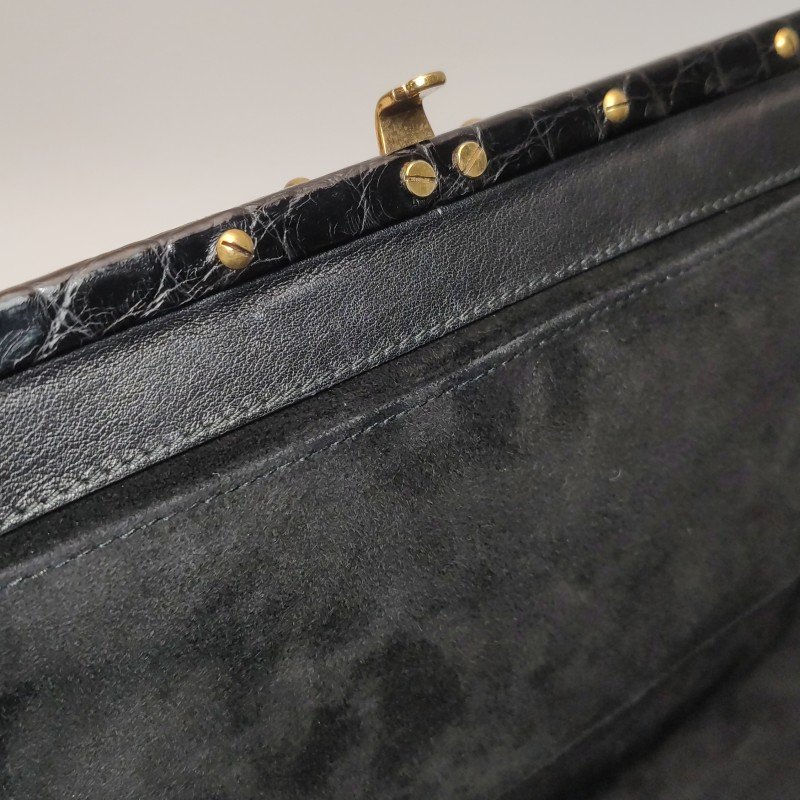 Gucci鱷魚皮純色壓紋字母ogo金屬扣手提包-10