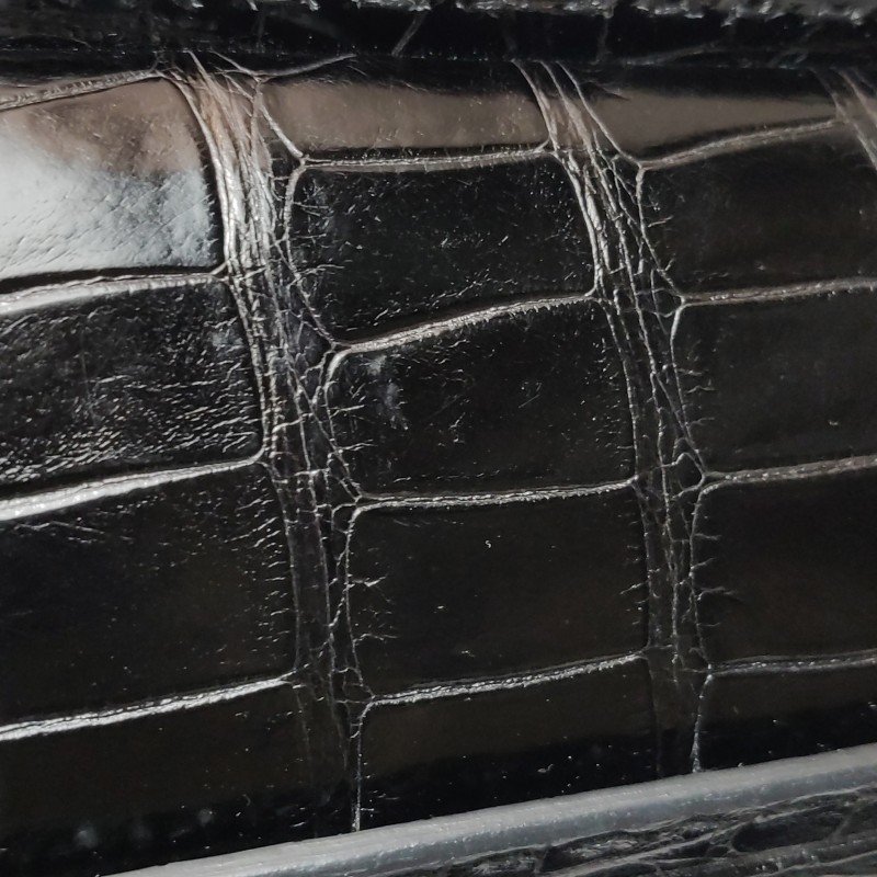 Gucci鱷魚皮純色壓紋字母ogo金屬扣手提包-18