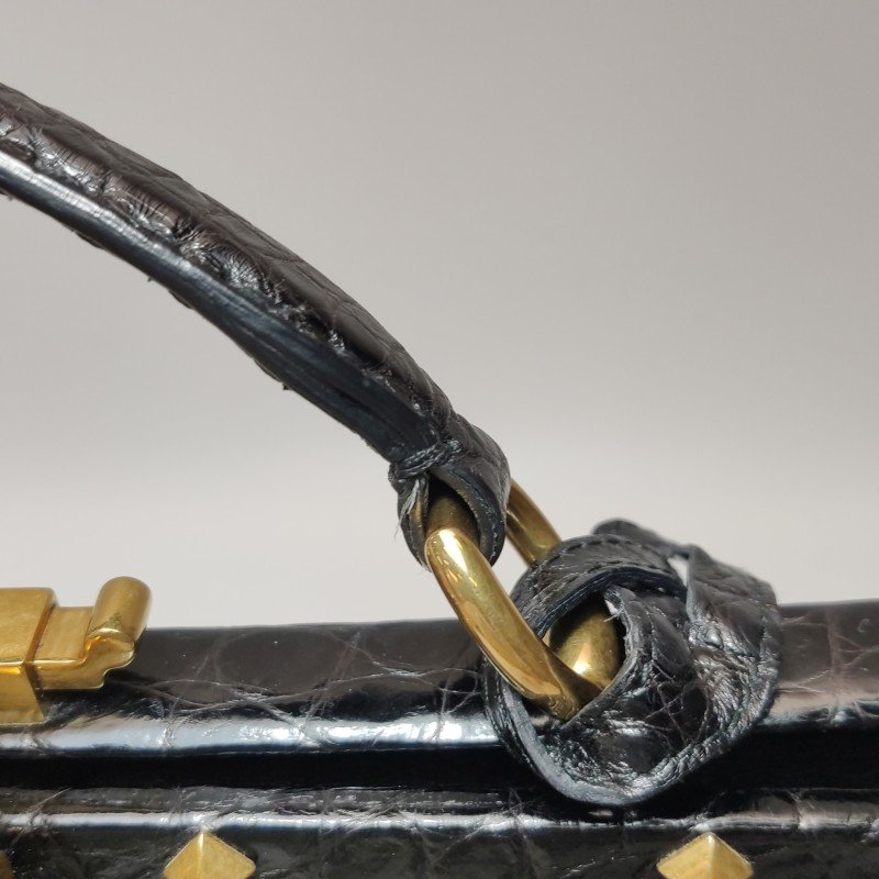 Gucci鱷魚皮純色壓紋字母ogo金屬扣手提包-23