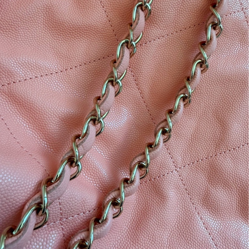 Chanel✨22bag 蜜桃粉粉橘色荔枝皮小號 購物包垃圾袋-35