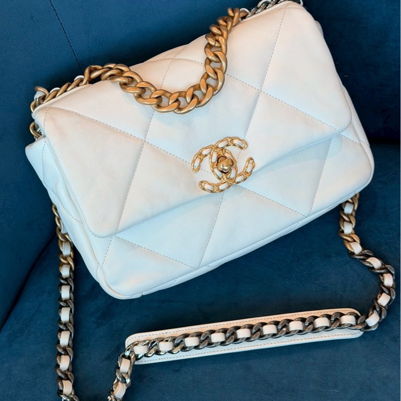 Chanel✨19bag 26公分 小號白色金釦鏈條包單肩包斜背包-3