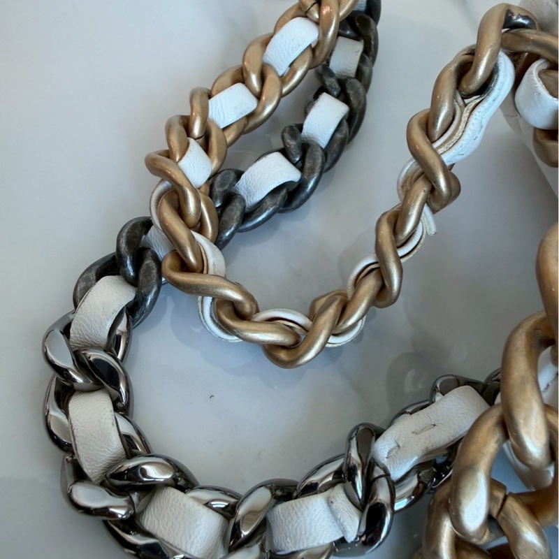 Chanel✨19bag 26公分 小號白色金釦鏈條包單肩包斜背包-29