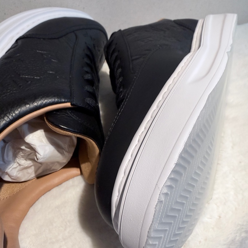 LOUIS VUITTON✨Beverly Hills 牛皮老花壓紋時尚板鞋 休閒鞋 有購證 男款 #9.5 #44-21