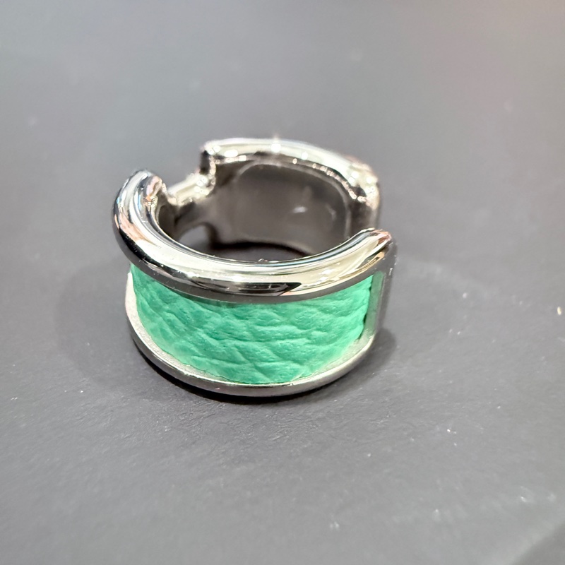 Hermes✨Olympe耳骨夾 小牛皮-5