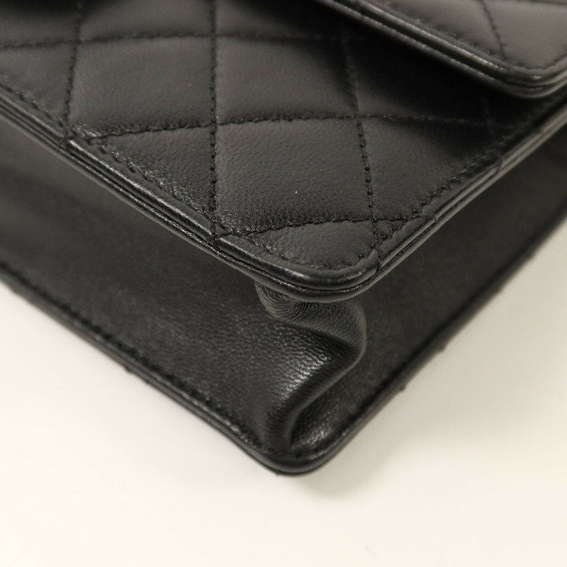 CHANEL 羊皮皮革Chain Shoulder金扣鏈帶肩背袋-11