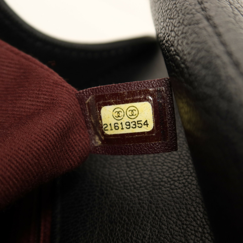 CHANEL 牛皮皮革Chain Shoulder銀扣鏈帶肩背袋-6