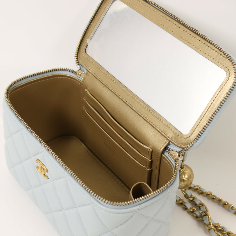 CHANEL 羊皮皮革Vanity Case金扣鏈帶肩背袋-4